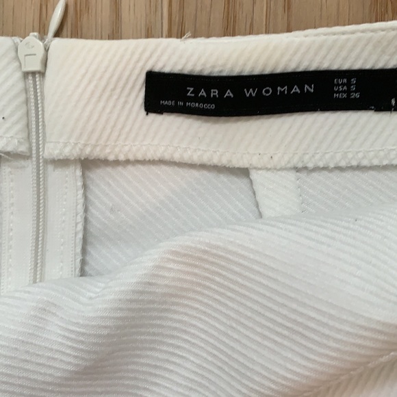 Zara woman mini skirt - Picture 2 of 3